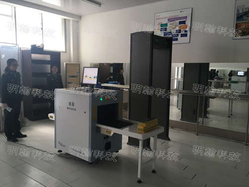 學(xué)校安檢門 學(xué)校安檢門