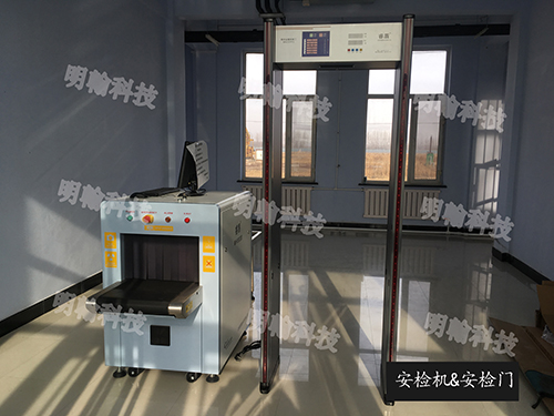 金屬安檢門(mén)